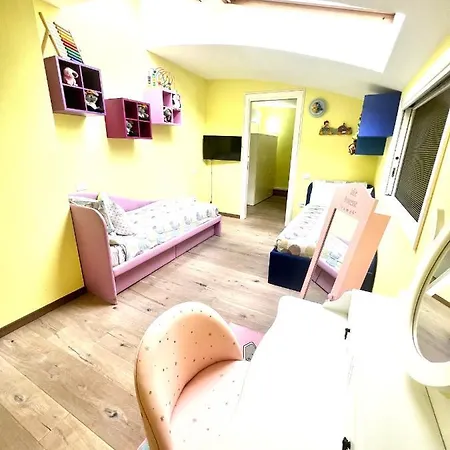 Attico Darsena Nuova Apartamento Rávena