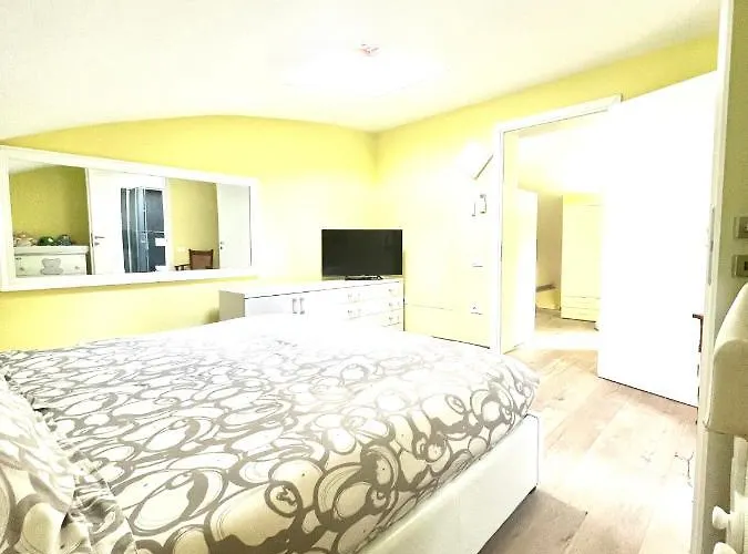 Lägenhet Attico Darsena Nuova Ravenna